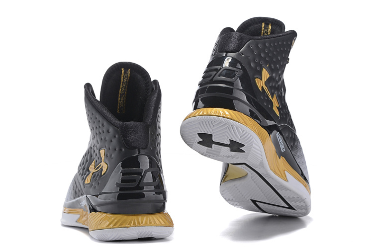 Tenis Under Armour Curry 1 Run Ankle High