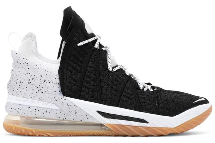 Lebron 18 store black and gold